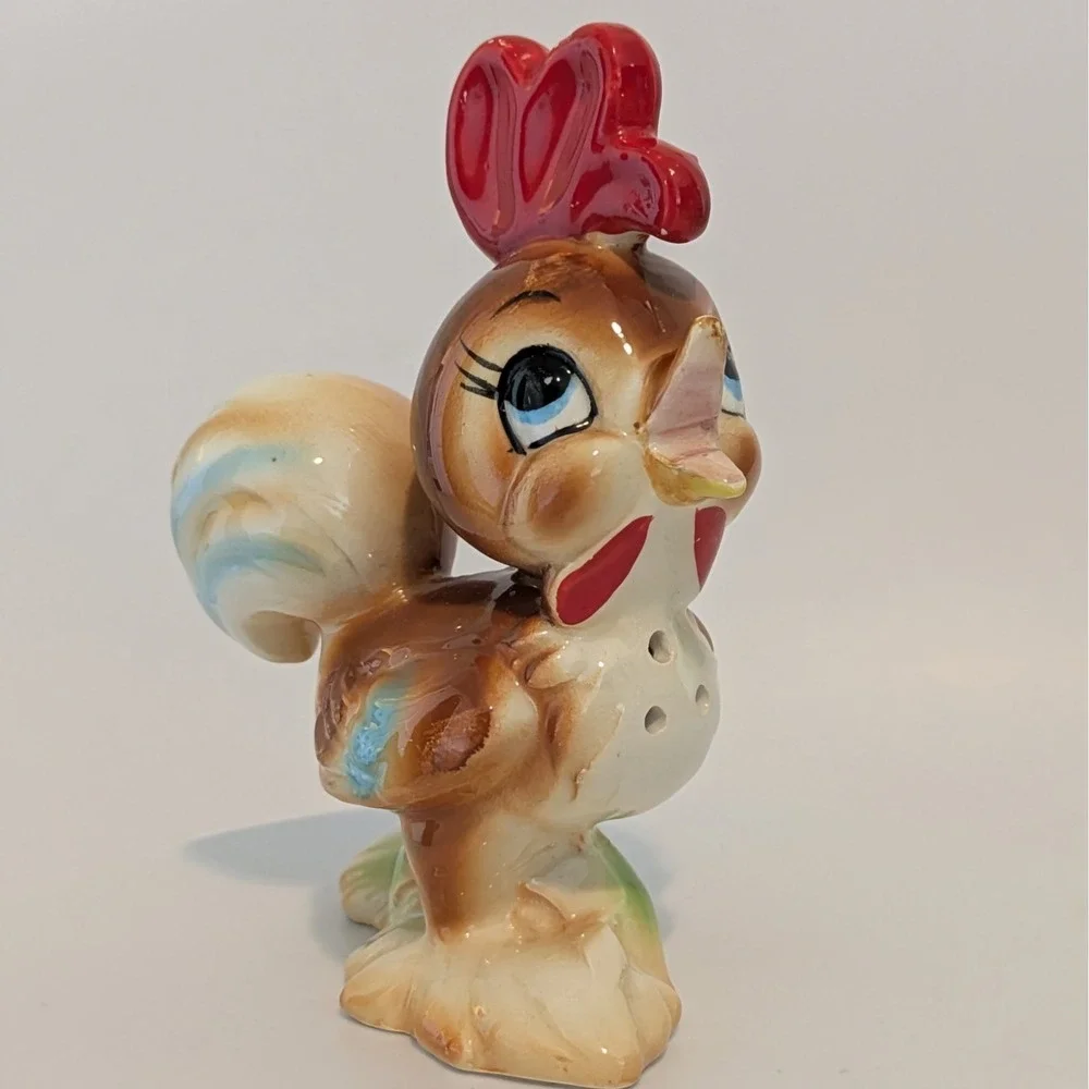 Vintage Norcrest Kitschy Anthropomorphic Rooster Salt And Pepper Shakers